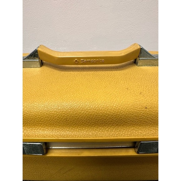 Vintage Samsonite Makeup/toiletry bag with mirror - Picture 2 of 6